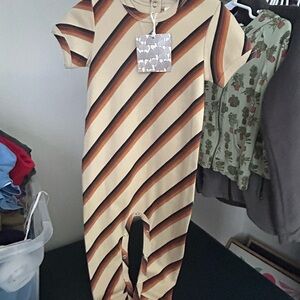 Kate Quinn Vintage Stripes